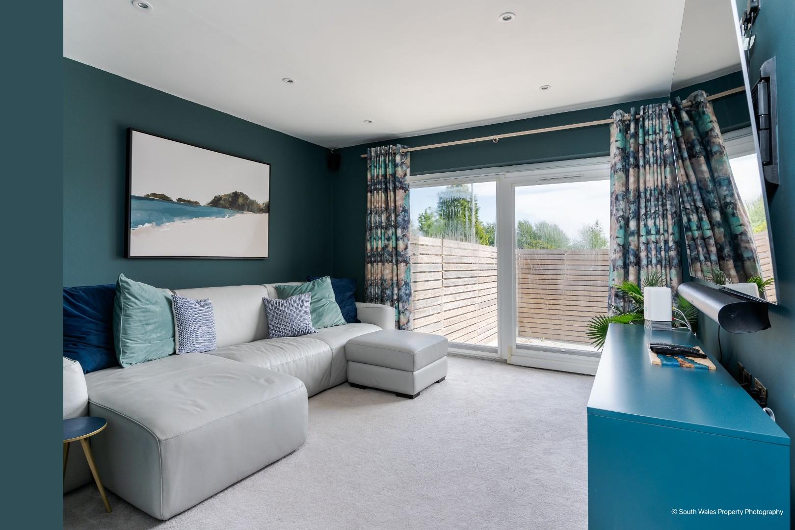 20 Evenlode Avenue, Penarth, CF64 3PD